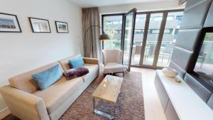 White Pearl Apartment 1.03