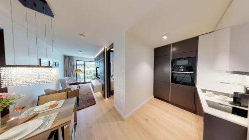 White Pearl Apartment 1.14