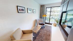 White Pearl Apartment 1.14