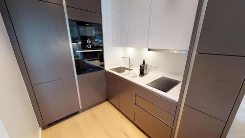 White Pearl Apartment 2.02