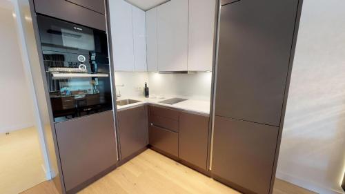 White Pearl Apartment 2.03