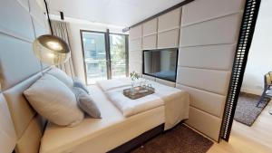 White Pearl Apartment 2.04