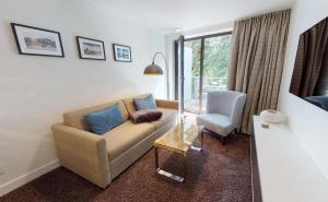 White Pearl Apartment 2.06