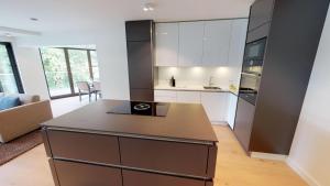 White Pearl Apartment 2.16