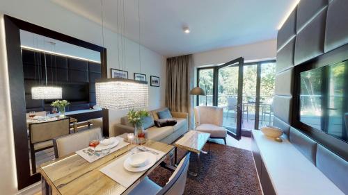 White Pearl Apartment 3.06