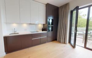 White Pearl Apartment 4.03