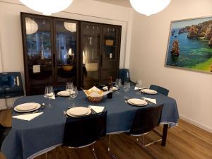 white pearl apartment central confy spacious