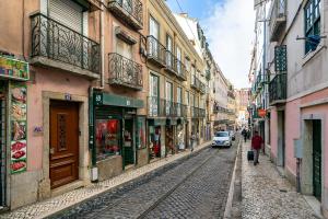 Appartement WHome 1-Bed Top Notch Location Perfect to Explore Lisbon 67 Rua dos Cavaleiros 3E 1100-588 Lisbonne -1