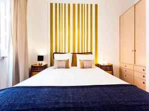 WHome | Damasceno Contemporary Apartment #59