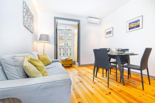 WHome | Downtown Family Apartment
