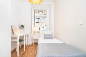WHome | Golden Premium Apartment