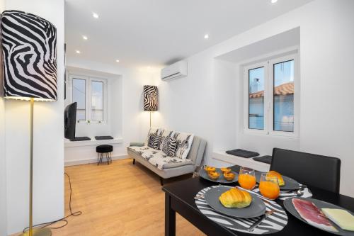 WHome Modern Alfama Explore Lisbon w/ Comfort & Style