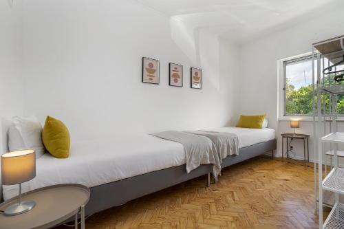 WHome Peaceful Algés Family Home away from City Noise