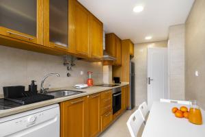 WHome Peaceful Algés Family Home away from City Noise