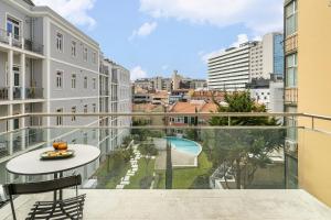 WHome Urban Retreat: Downtown Luxury, Parking, AC & Elevator