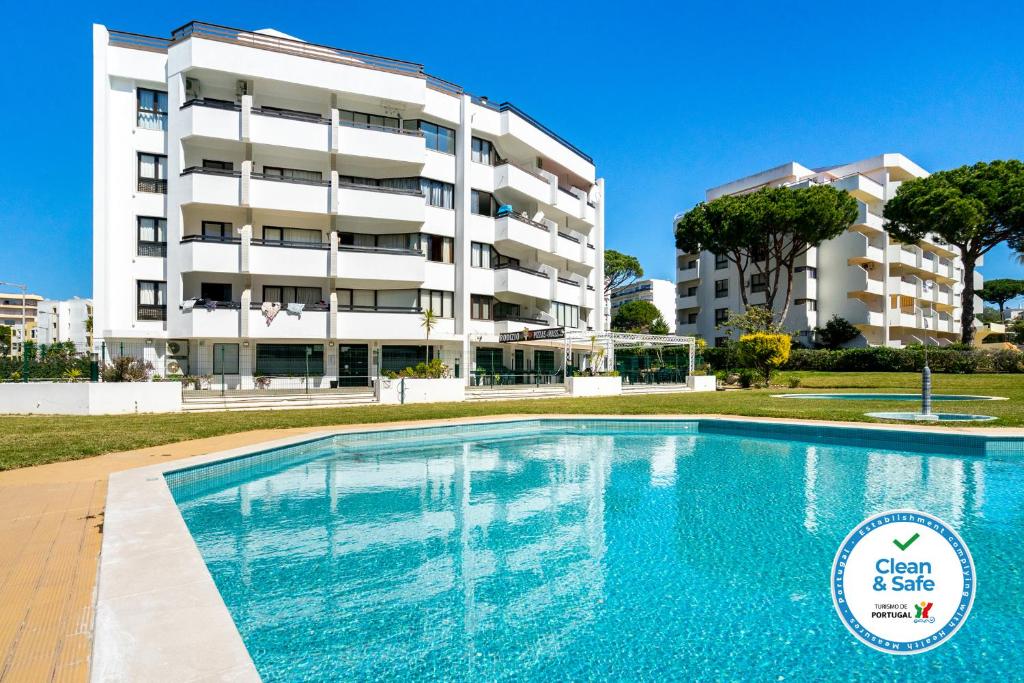 Appartement WHome | Vilamoura Sunny Apartment Rua dos Estados Unidos da América Edificio Tenis Golf Mar - Bloco A,  4º - Apt. 406 8125-406 Quarteira