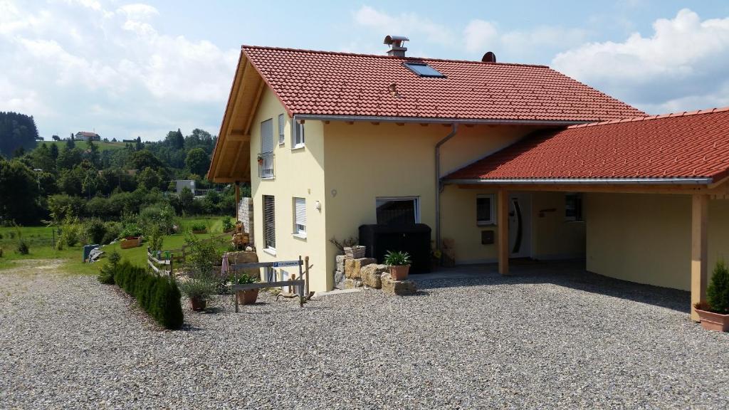 Wilhelm-Tell-Str. Wilhelm-Tell-Str. 9, 87452 Altusried