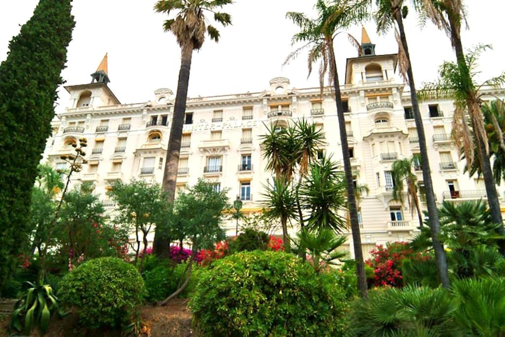 Appartement Winter Palace 20 Avenue Riviera 06500 Menton