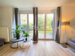 Wohlfühl-Apartment mit kostenfreier Tiefgarage, WiFi und Kaffee