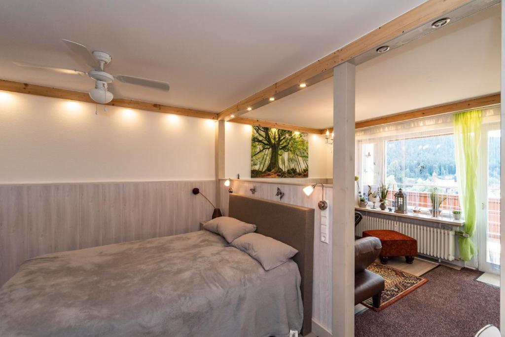 Appartement Wohlfühloase im Schwarzwald mit Panoramablick 11 Am Dietersberg 75337 Enzklösterle