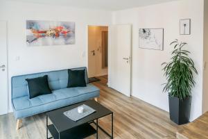 Appartement Wohlfühlwohnung mit Balkon im Zentrum von Kiel Alte Lübecker Chaussee 12 24114 Kiel Schleswig-Holstein