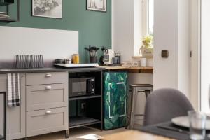 Wohlfühlwohnung mit Parkplatz,Balkon,Netflix, Zentral,Balkon,Hohentwiel,Schweiz Nähe