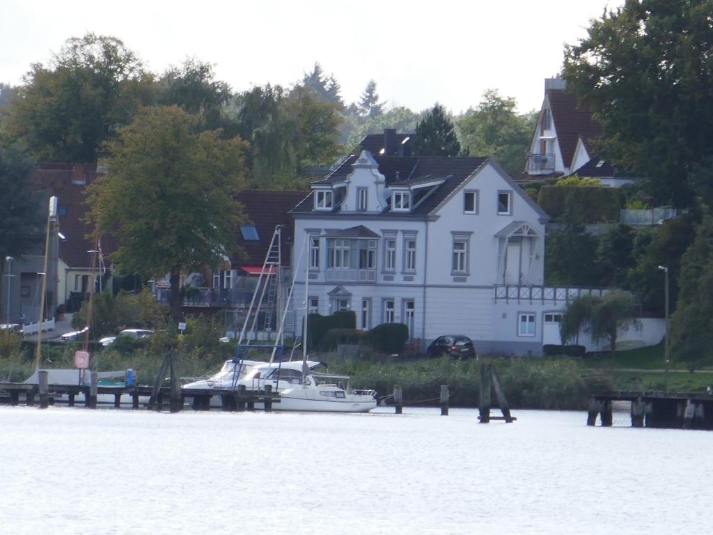 Appartement Wohnen am Seglerhafen mit Traveblick im Kontorhaus viele Extras Küterstraße 23568 Lübeck