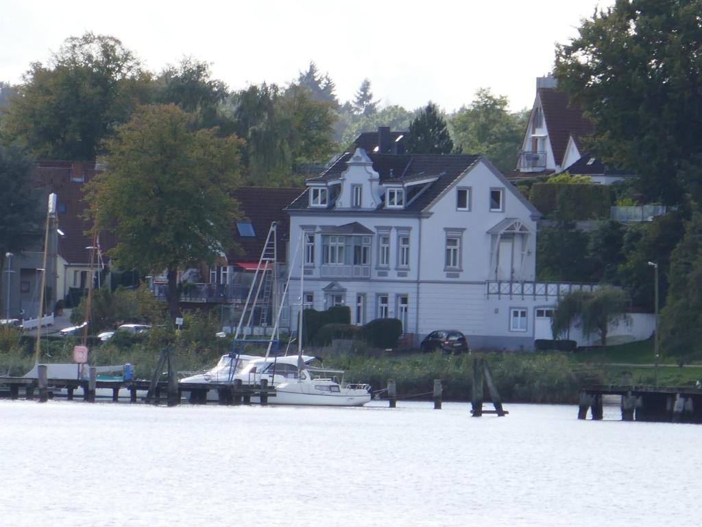 Wohnen am Seglerhafen mit Traveblick im Kontorhaus viele Extras Küterstraße, 23568 Lübeck
