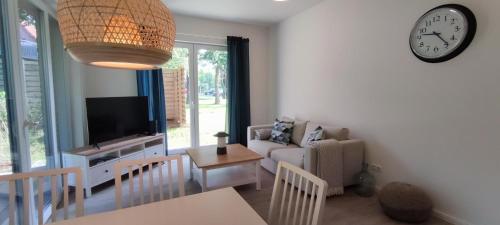 Wohnen am Südstrand - Ferienwohnung 0 2