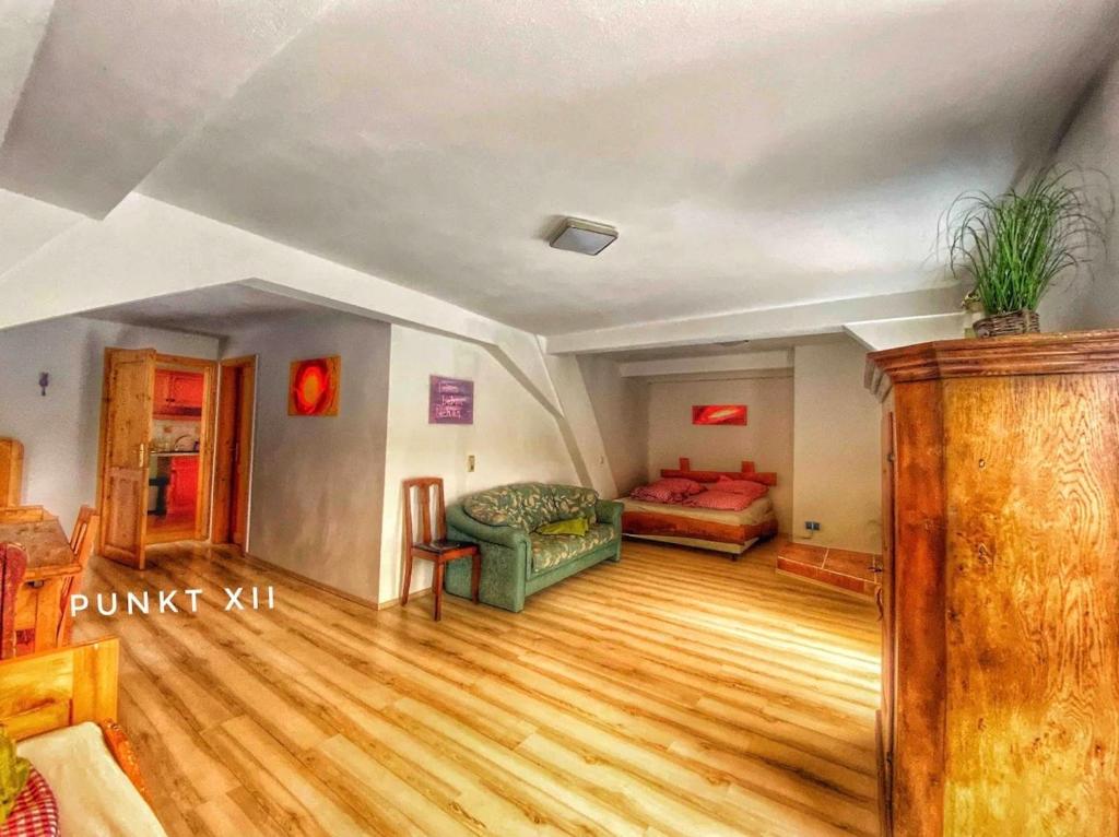 Wohnung 3 Oberrimbach Haus 20, 96152 Burghaslach