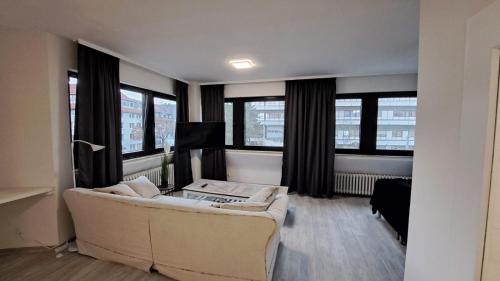 Wohnung am Krankenhaus, Ruhr, Wasserbhf.