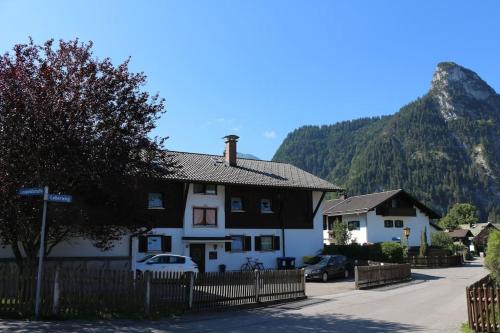 Wohnung Bergtraum inmitten der Ammergauer Alpen