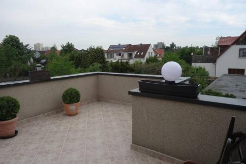 Wohnung ca. 85 qm zzgl. 17 qm Terrasse