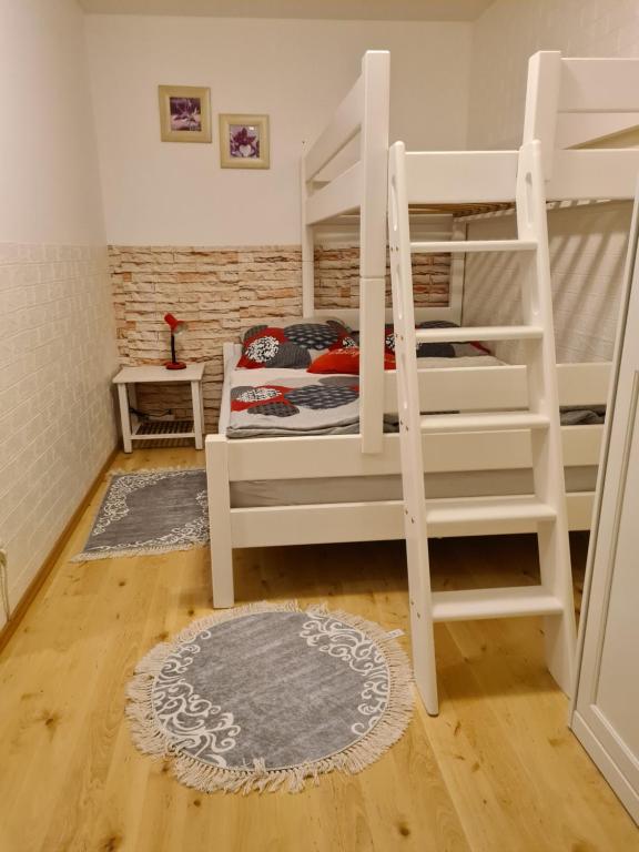 Appartement Wohnung im Grünen 35 Badstraße 90762 Fürth