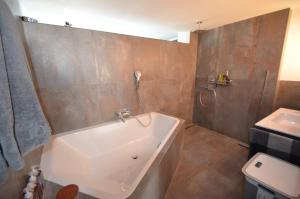 Appartement Wohnung Messe, Airport, Outlet Metzingen 64 Goldäckerstraße 71144 Steinenbronn Bade-Wurtemberg