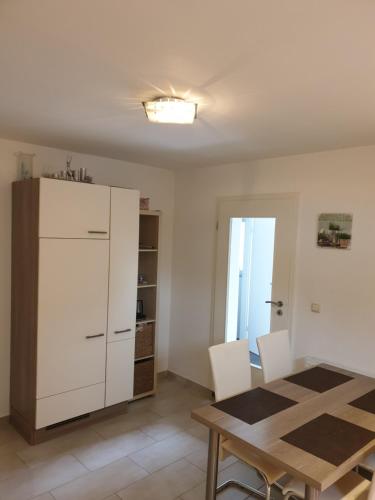 Appartement Wohnung, Zimmer in Frankfurt Flughafen zu vermieten Ludwigstraße 42 Wohnung EG 64546 Mörfelden-Walldorf Hesse
