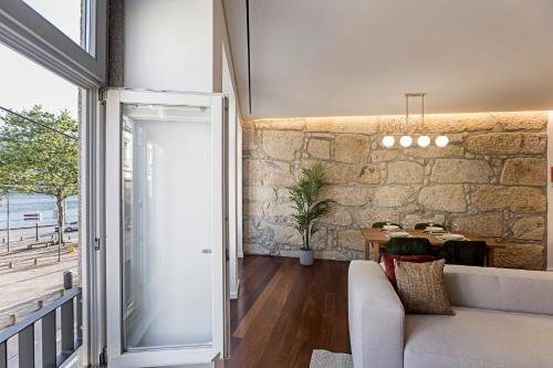Wonderful 2BR Duplex Near River by LovelyStay