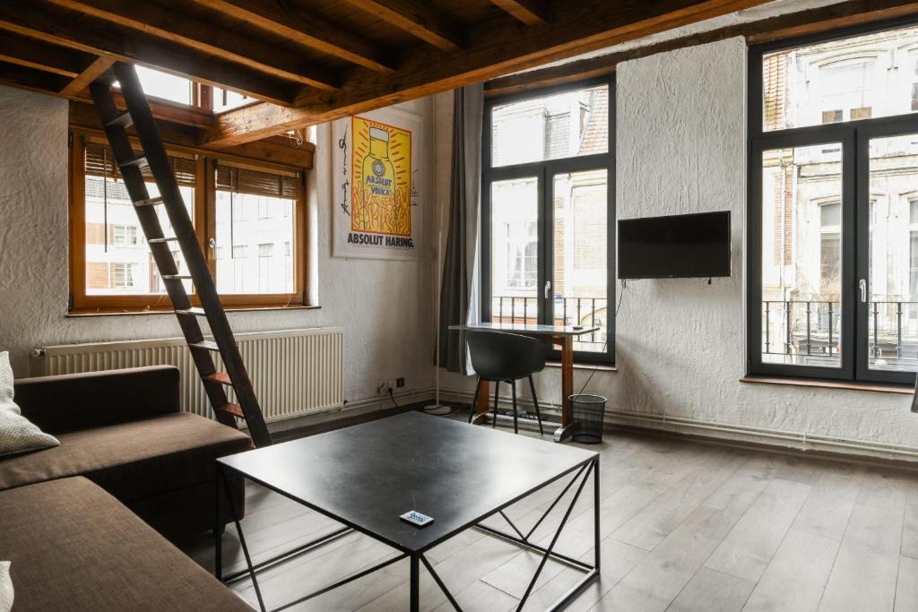 Wonderful and atypical apartment in the heart of Lille - Welkeys 2 Rue Saint-André, 59800 Lille