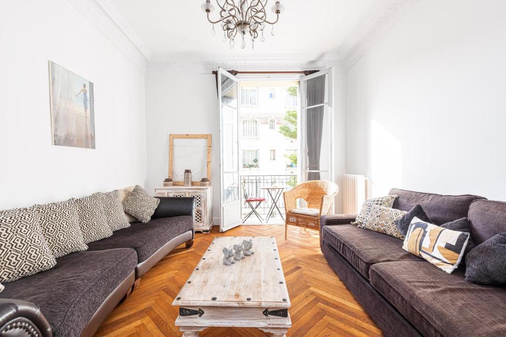 Appartement Wonderful and bright apartment close to everything 9 Avenue des Fleurs 06000 Nice