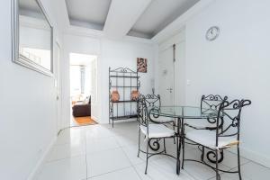 Appartement Wonderful and bright apartment close to everything 9 Avenue des Fleurs 06000 Nice Provence-Alpes-Côte d\'Azur