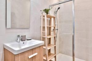Wonderful apartment 15 min from the Old Port