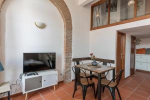 Wonderful apartment located on the main square - Toulouse - Welkeys