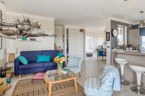 Wonderful apartment with a balcony and an exceptional view - Nice - Welkeys