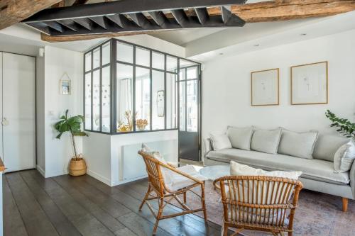 Wonderful apartment with balcony in Paris - Welkeys