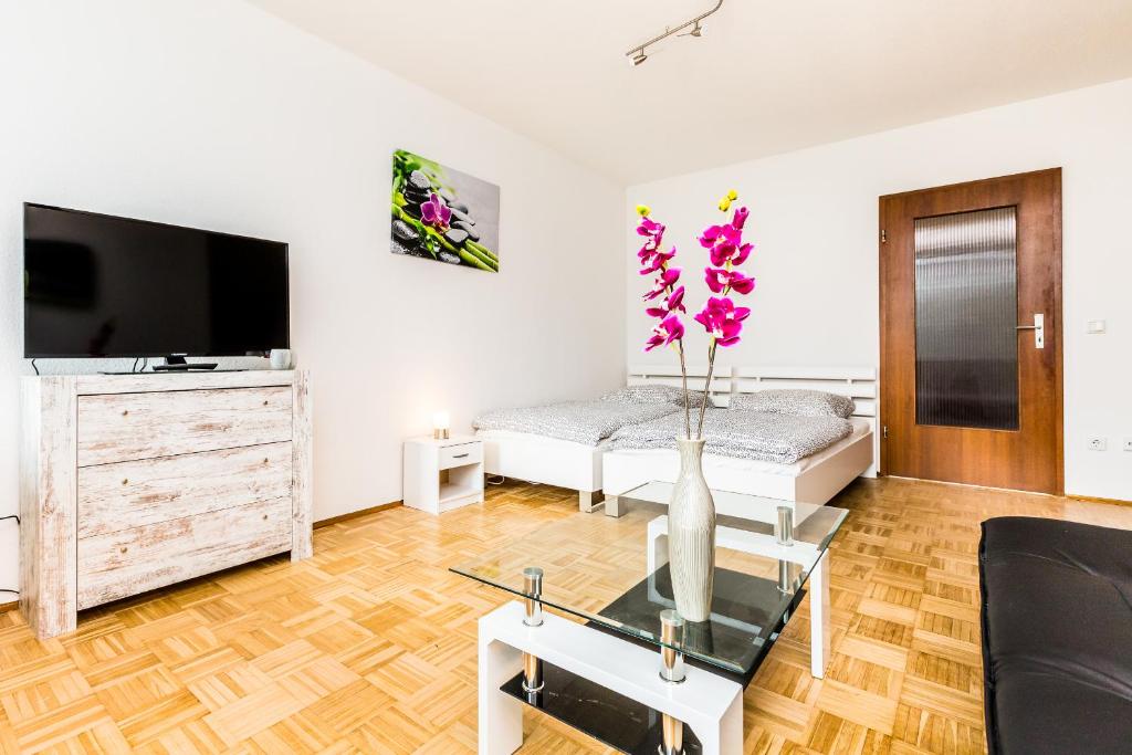 Work & Stay Apartment Monheim Holzweg 97, 40789 Monheim