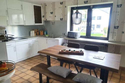 Work & stay apartment with balcony near Ingolstadt