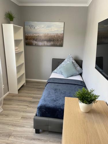 Work & Study Apartment