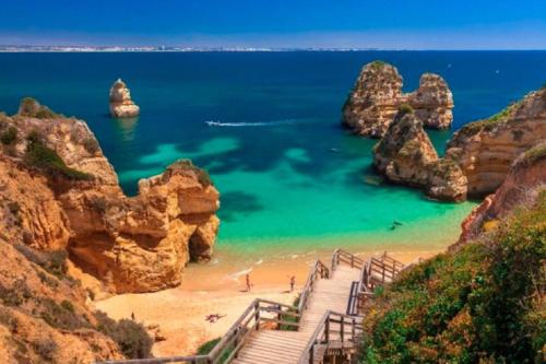 WOW Relax+Terrace+3 minutes to Beach+10 min City
