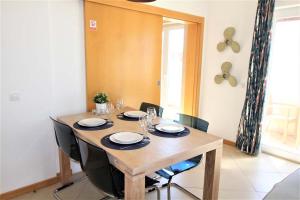 WPCG52 - Two BED WITH LARGE PENTHOUSE