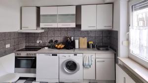 WU01 - 75m2 - Single Beds - Comfortable Apartment - Wuppertal